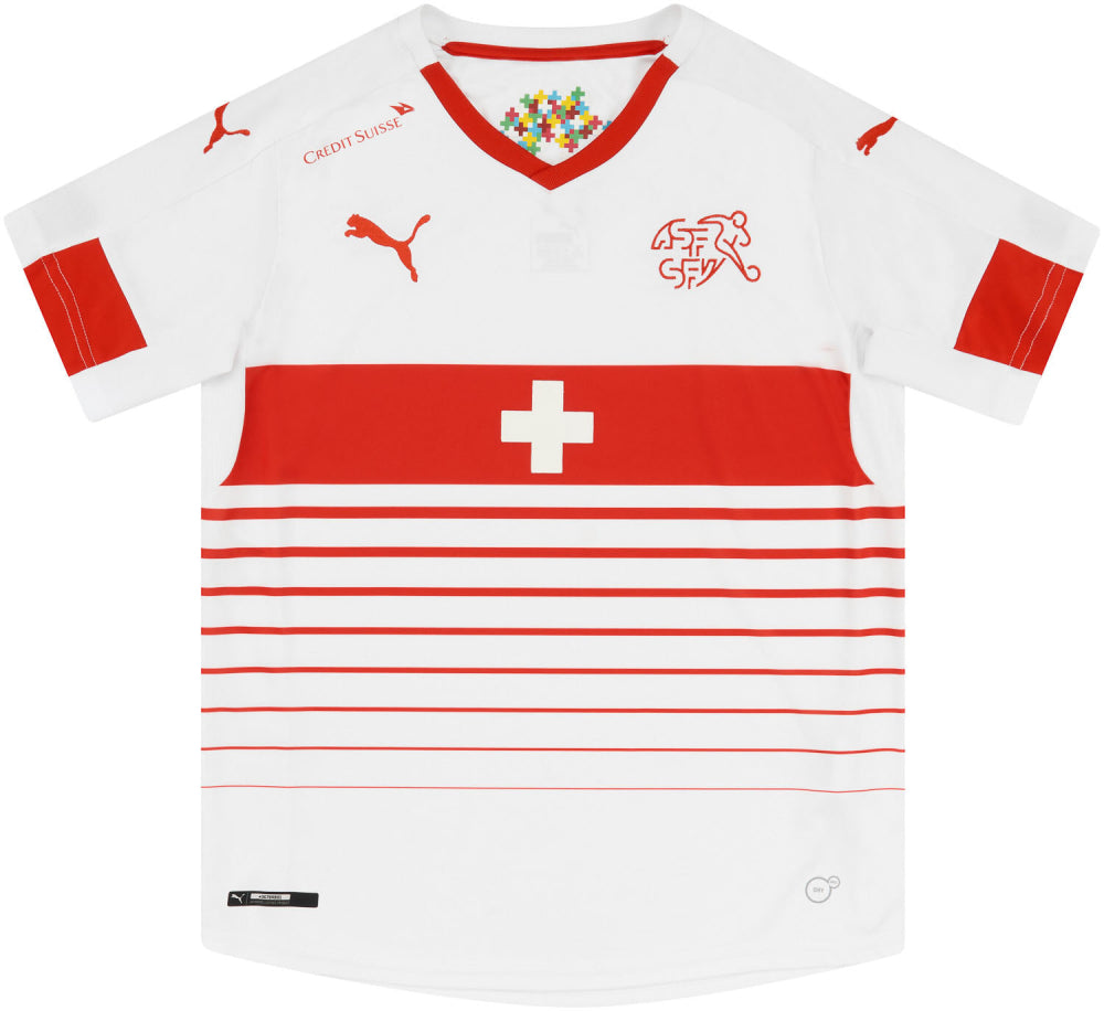 Switzerland 2016-17 Away Shirt (XL) (Good)_0